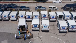 USPS carrier dies amid extreme heat in Texas